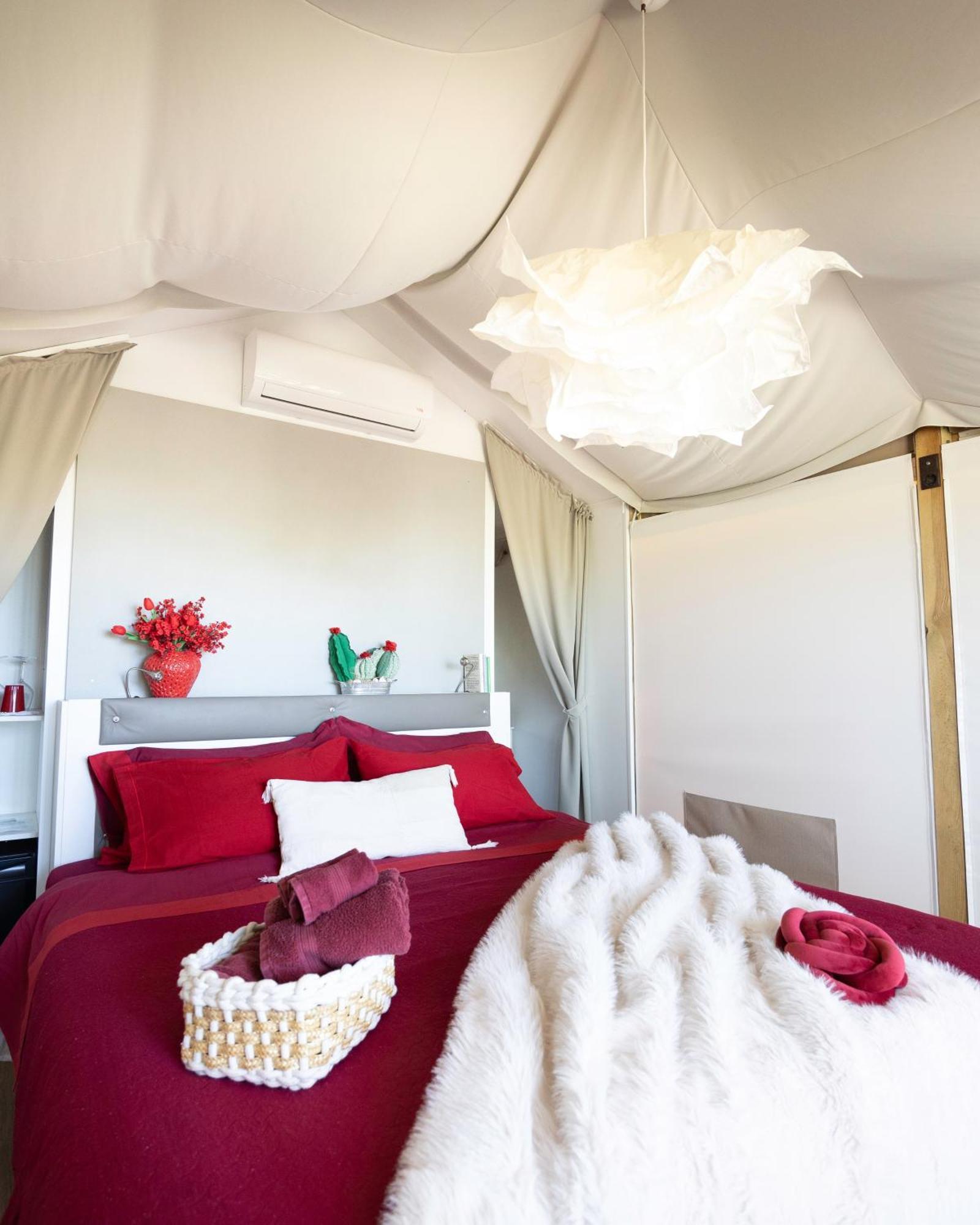Ciriga Sicily Glamping Resort *